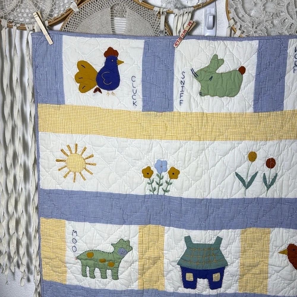 Vintage Banian LTD Made in India Farm Animal Crib Quilt Blanket Childs Quilt